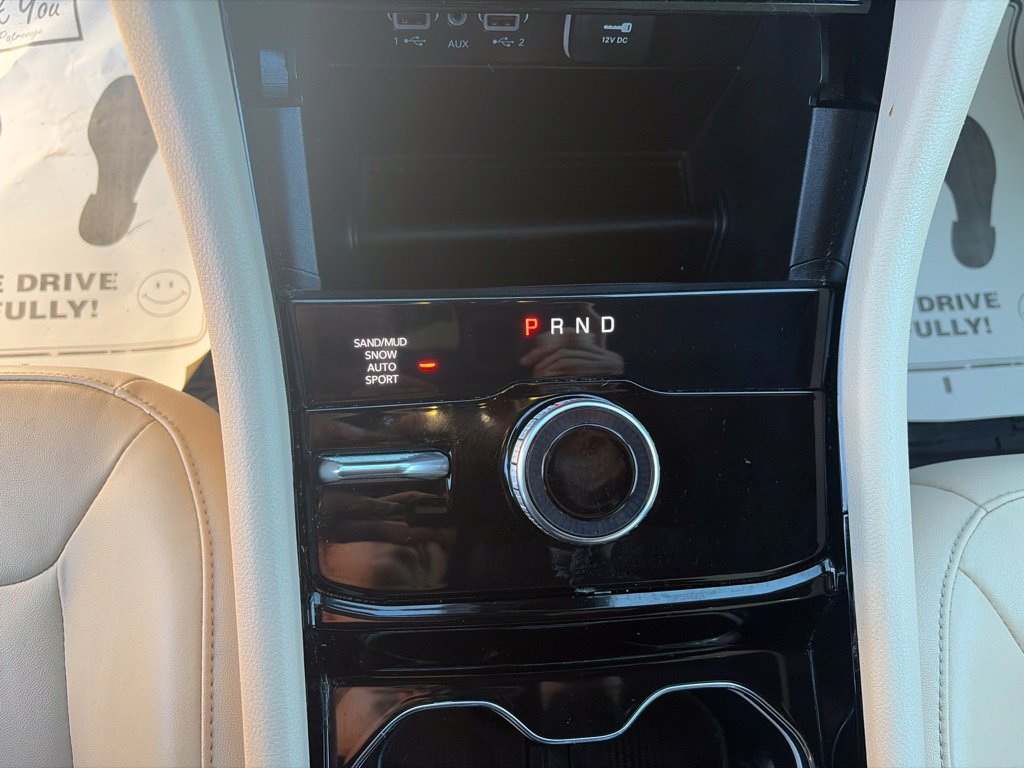Used 2023 Jeep Grand Cherokee Limited AWD/4WD image 24