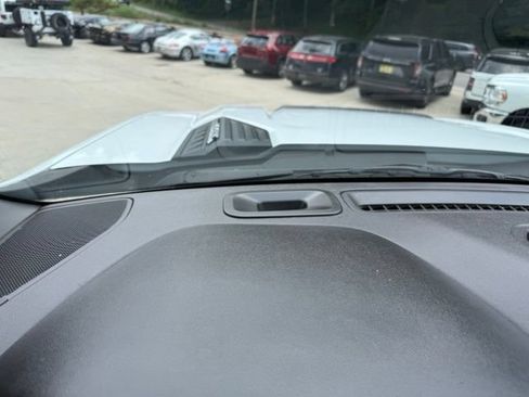 Used 2024 Chevrolet Silverado 2500 W/T w/ WT Convenience Package AWD/4WD image 47