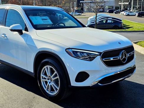 New 2026 Mercedes-Benz GLC 300 4MATIC image 2