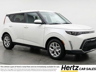 Used 2025 Kia Soul LX w/ LX Technology Package