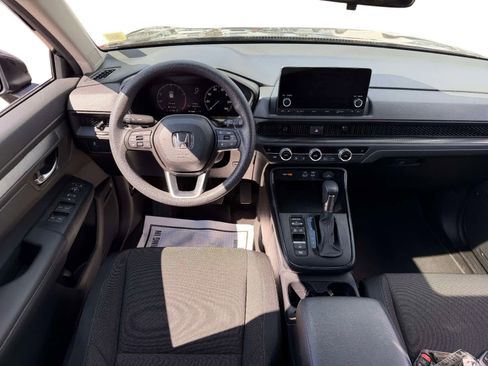 Used 2025 Honda CR-V EX image 16