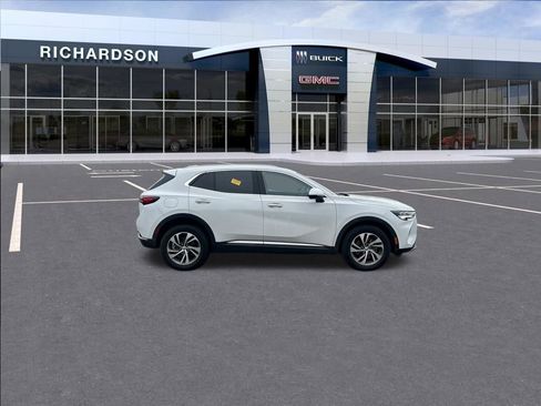 Used 2023 Buick Envision Essence image 7