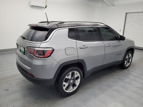 Used 2018 Jeep Compass Limited w/ Navigation Group AWD/4WD image 10