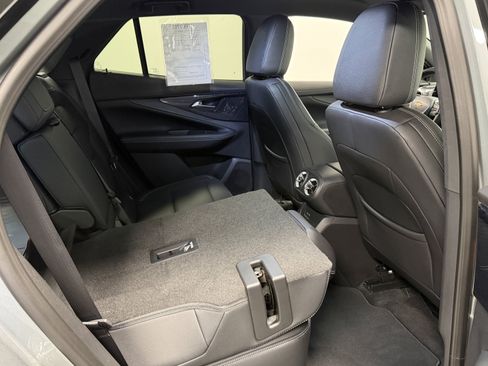Used 2024 Chevrolet Blazer EV LT AWD/4WD image 22