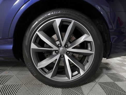 Used 2021 Audi SQ7 Premium Plus w/ Driver Assistance Package image 31