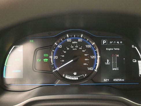 Used 2018 Hyundai Ioniq Blue image 15