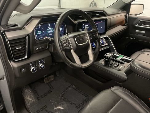 Used 2024 GMC Sierra 1500 Denali w/ Denali Reserve Package AWD/4WD image 4