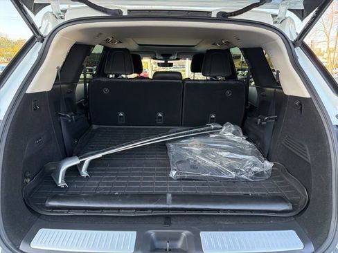 Used 2024 INFINITI QX60 Sensory w/ Vision Package image 7