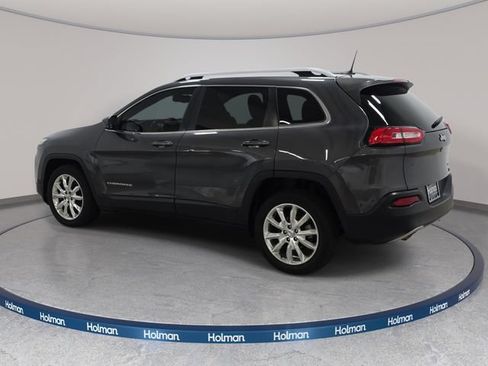 Used 2016 Jeep Cherokee Limited FWD image 8