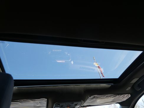 New 2026 Toyota Tacoma TRD Sport AWD/4WD image 9
