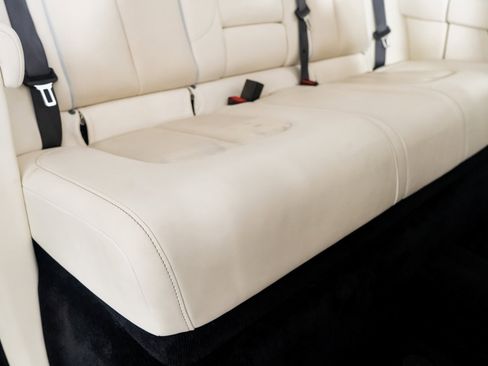 Used 2023 Rolls-Royce Cullinan Black Badge image 30