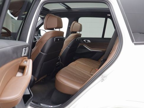 Used 2026 BMW X5 M60i image 14