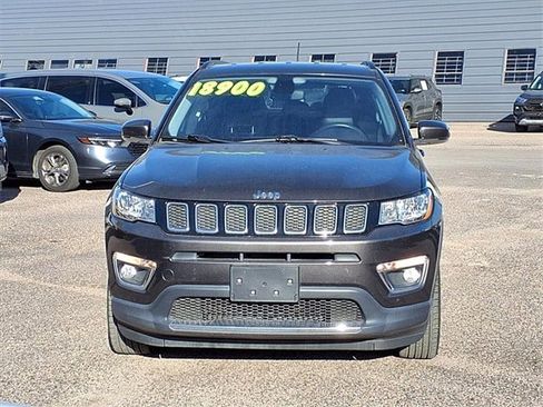 Used 2019 Jeep Compass Limited w/ Safety & Security Group image 19