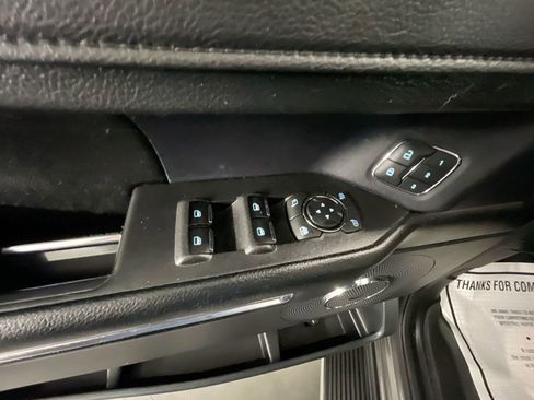 Used 2021 Ford Expedition XLT image 24