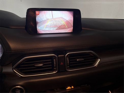 Used 2018 MAZDA CX-5 Touring image 31