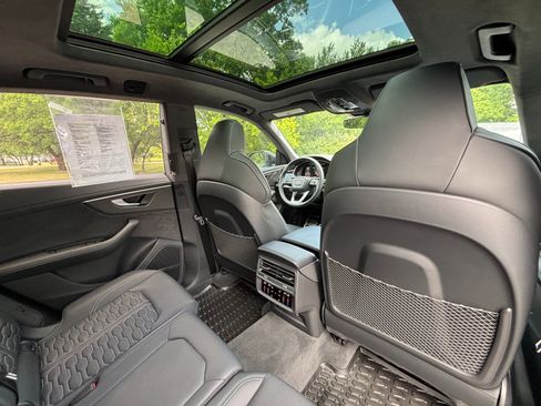 Used 2025 Audi RS Q8 performance AWD/4WD image 21