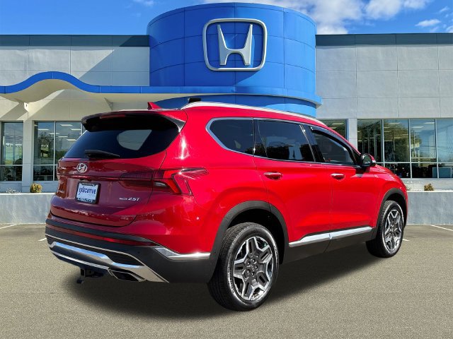 Used 2023 Hyundai Santa Fe Limited AWD/4WD image 2