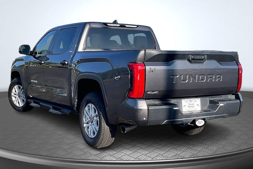 Used 2025 Toyota Tundra SR5 w/ SR5 Convenience Package AWD/4WD image 5