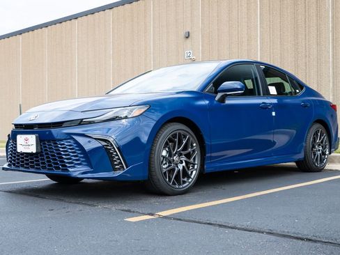New 2026 Toyota Camry XSE w/ Premium Plus Package FWD image 4