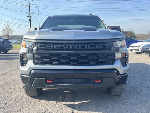Used 2024 Chevrolet Silverado 1500 Custom Trail Boss w/ LPO, Dark Essentials Package image 2