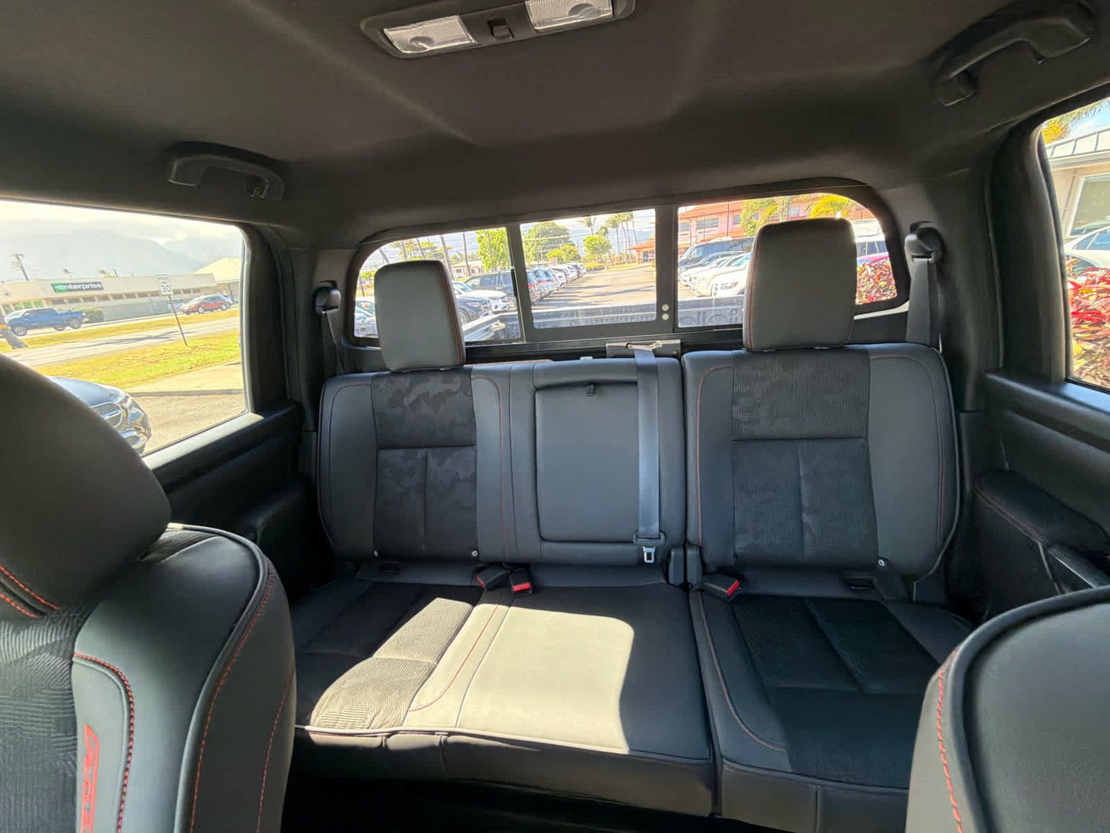 Used 2021 Nissan Titan PRO-4X w/ Pro-4x Utility Package AWD/4WD image 20