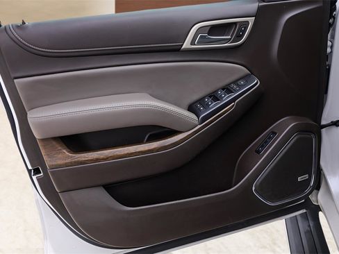 Used 2018 GMC Yukon Denali w/ Denali Ultimate Package image 31