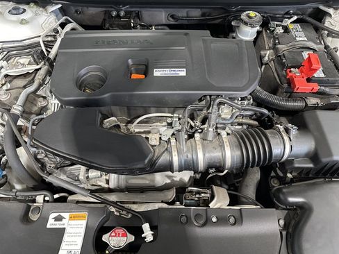 Used 2018 Honda Accord EX-L image 18