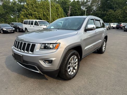 Used 2016 Jeep Grand Cherokee Limited w/ Trailer Tow Group IV AWD/4WD image 7