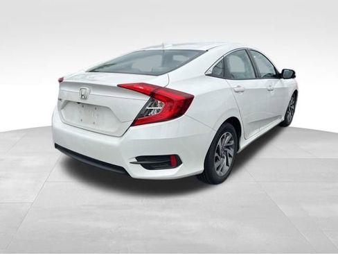Used 2017 Honda Civic EX image 7