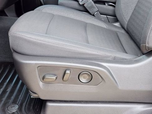 Used 2025 Chevrolet Silverado 1500 Custom AWD/4WD image 28