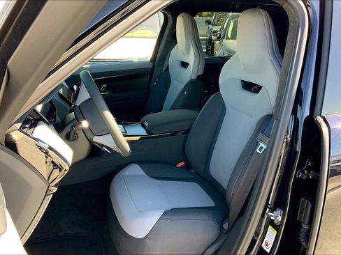 New 2025 Land Rover Range Rover Sport SV Edition Two image 6