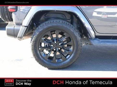 Used 2021 Jeep Wrangler Unlimited Sahara w/ Safety Group image 23