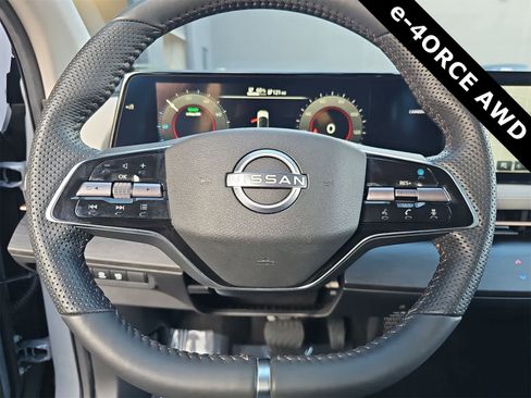 Used 2024 Nissan Ariya AWD image 19