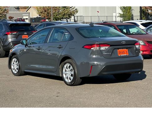 Used 2023 Toyota Corolla LE image 8