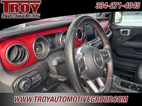 Used 2021 Jeep Wrangler Unlimited Rubicon image 12