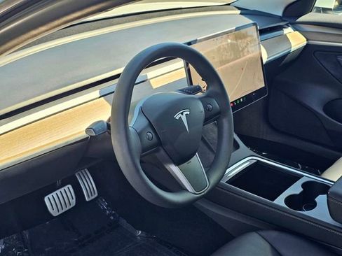 Used 2023 Tesla Model 3 Performance AWD/4WD image 18