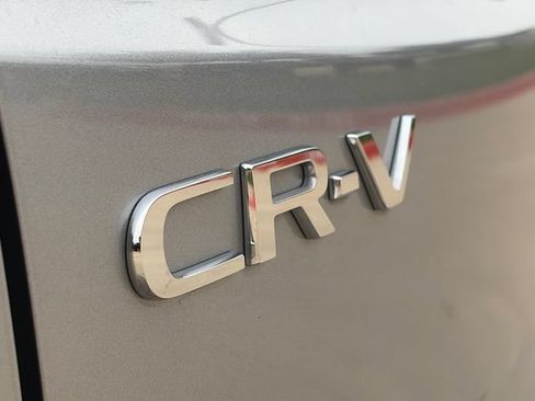 Used 2025 Honda CR-V LX image 13