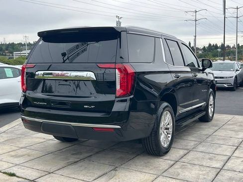Used 2021 GMC Yukon SLT w/ SLT Luxury Plus Package AWD/4WD image 6