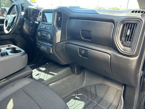 Certified 2025 Chevrolet Silverado 2500 Custom w/ Custom Value Package image 13