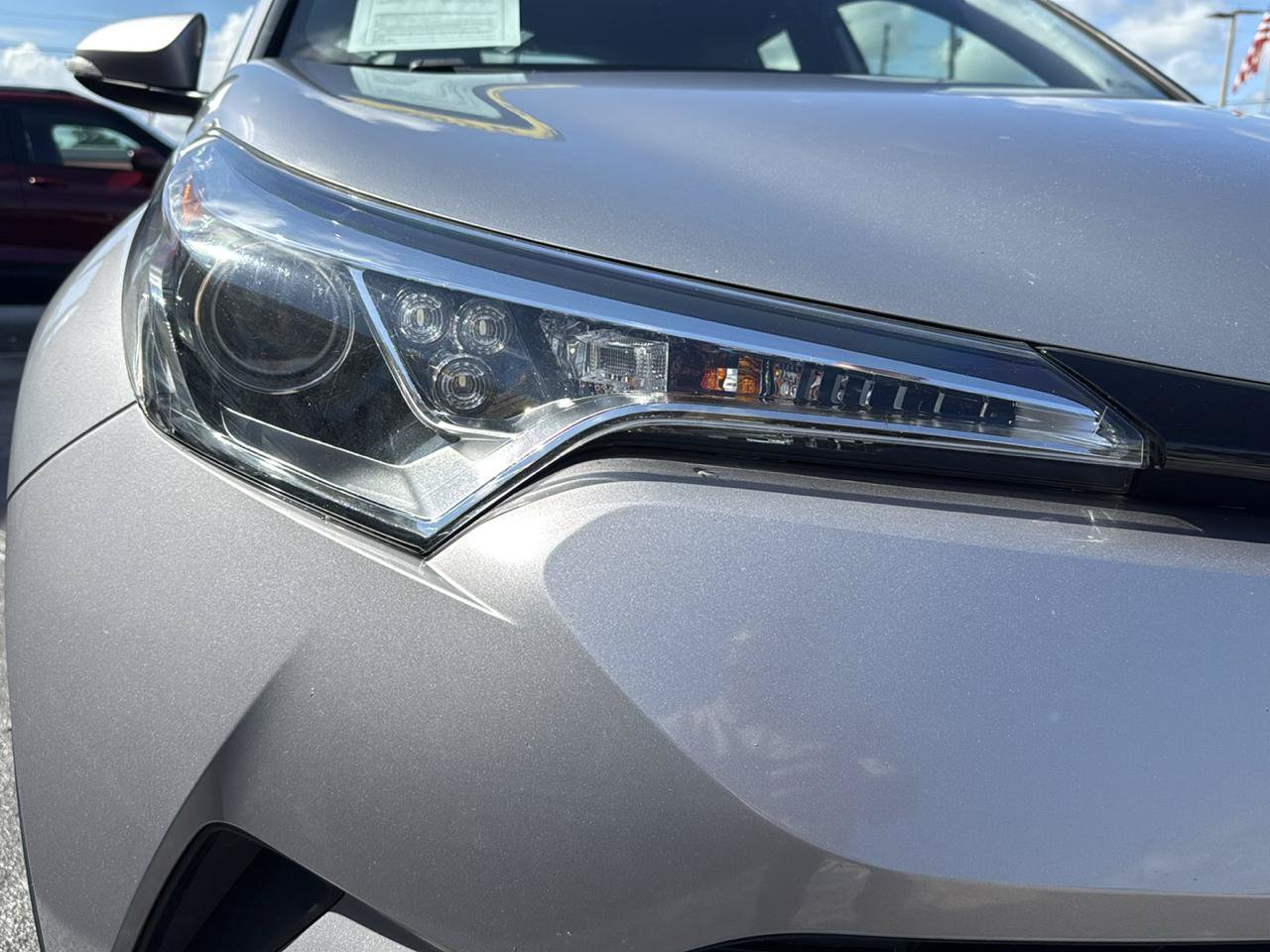 Used 2019 Toyota C-HR XLE FWD image 47