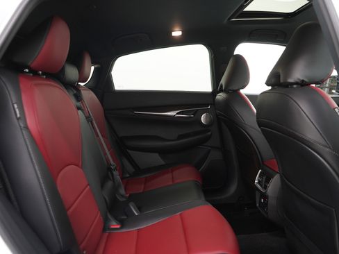 Used 2025 INFINITI QX55 Sensory w/ Lighting Package AWD/4WD image 14