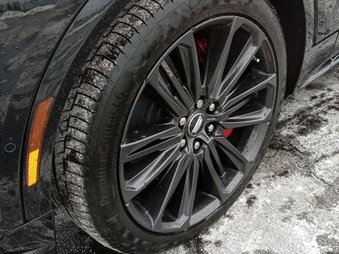 New 2026 Cadillac Lyriq V image 6