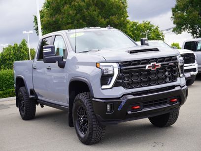 Used 2025 Chevrolet Silverado 2500 ZR2 w/ Technology Package