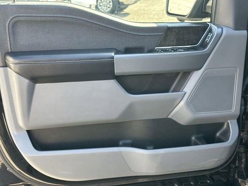 Used 2023 Ford F150 Lightning XLT image 21