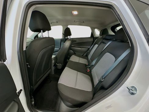 Used 2023 Hyundai Kona SE w/ Cargo Package image 28