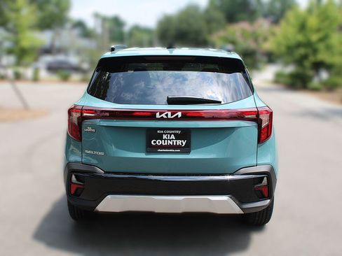 New 2026 Kia Seltos EX AWD/4WD image 8