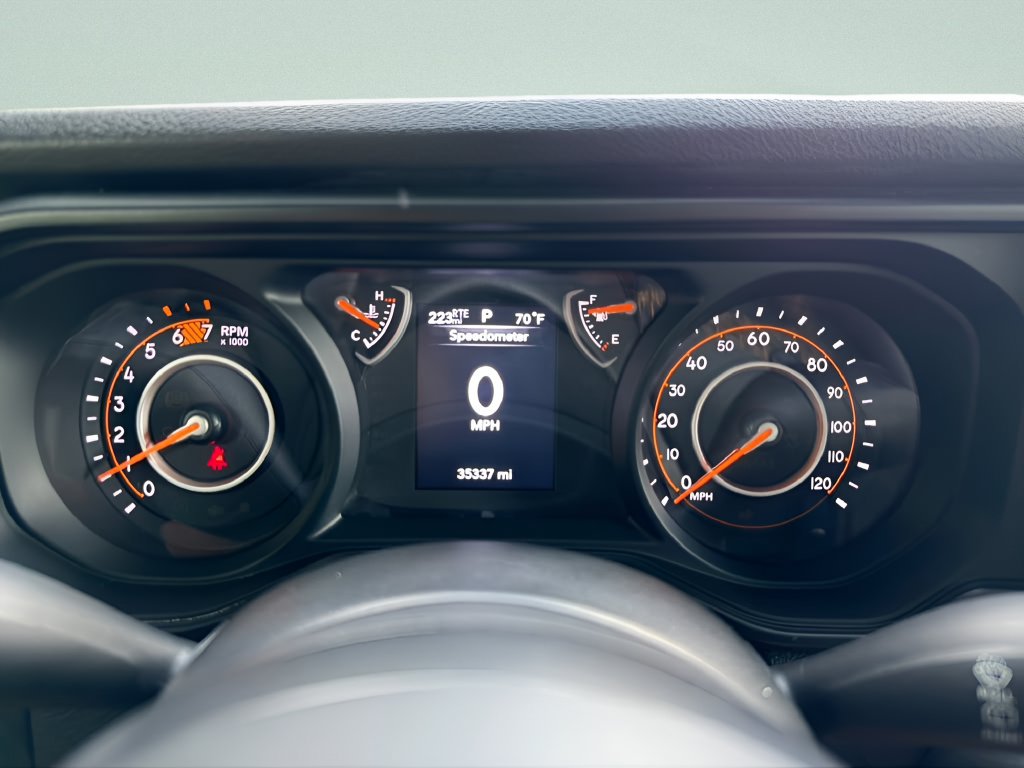 Used 2024 Jeep Wrangler Unlimited Sport AWD/4WD image 14