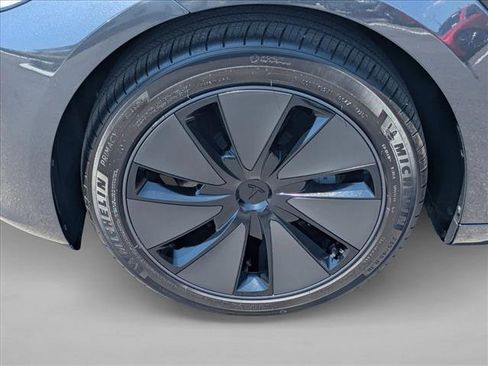 Used 2025 Tesla Model 3 Long Range RWD image 21