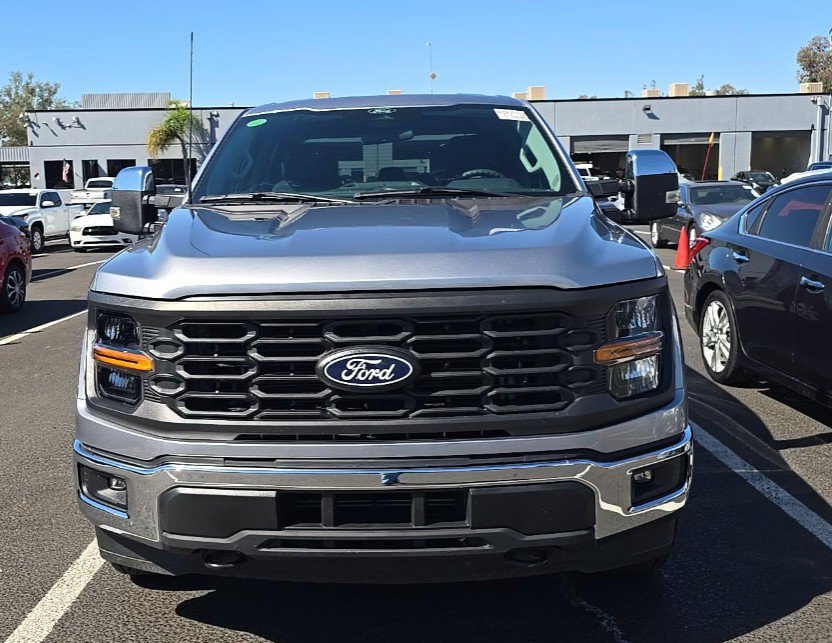 Used 2025 Ford F150 XL w/ Equipment Group 104A Hybrid AWD/4WD image 2