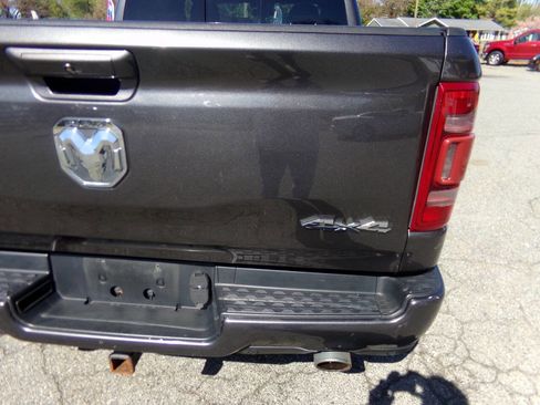 Used 2019 RAM 1500 Big Horn AWD/4WD image 9